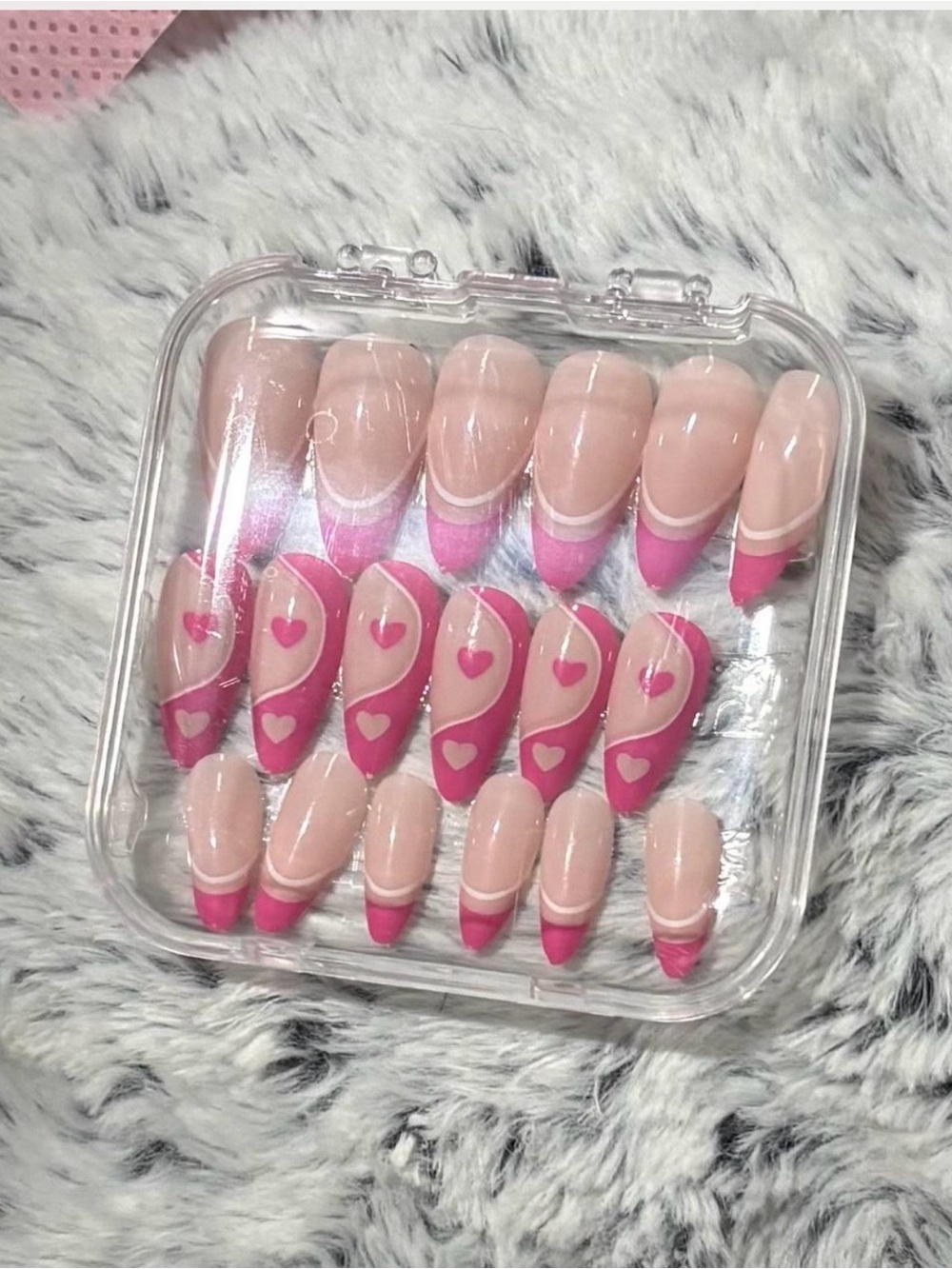 Pink Heart Accent Press-On Nail Set - Women's Fashion Nails